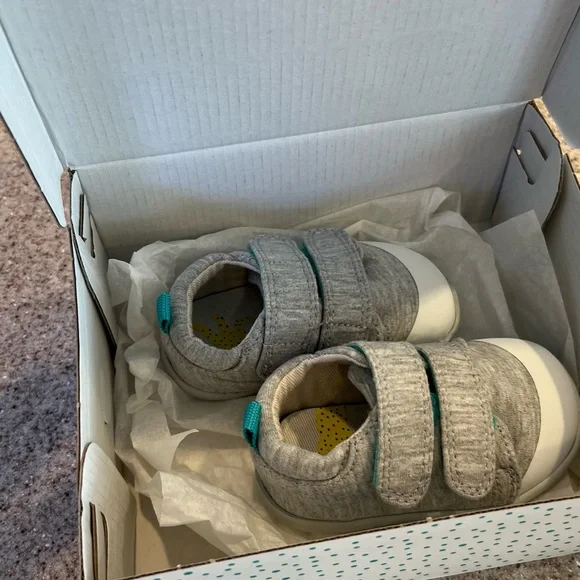 NEW Ten Little Gray Velcro Sneakers - Picture 7 of 7